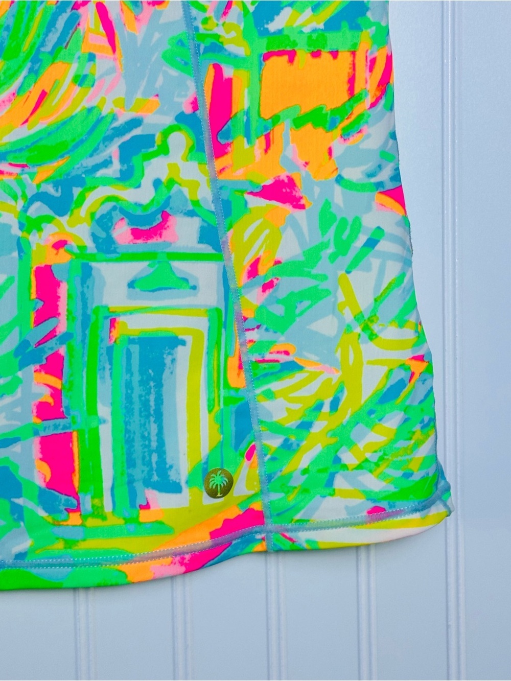 Lilly Pulitzer Luxletic Kalani Rashguard S sea salt and sun print UPF 50+ - Picture 3 of 9